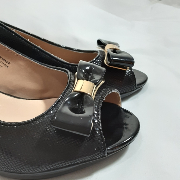 Karen Scott Black Slingback Peep Toe 4" sz. 9M Heels - Picture 2 of 8